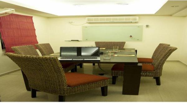 Shilton Suites Bangalore Business bilde